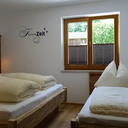 Gruppenhaus Zur Schoensten Aussicht