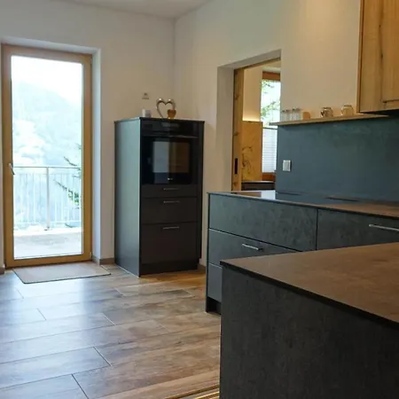 Holiday home Gruppenhaus Zur Schoensten Aussicht Zellberg